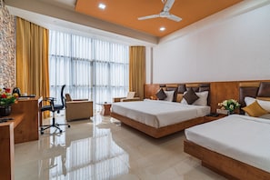 Executive Studio Suite
