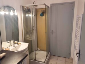 Dusche