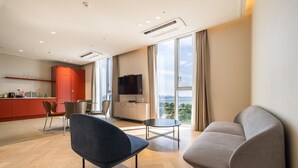 Premier Triple (Ocean View)