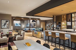 Bar (on property) - Hyatt Place Columbus/Polaris (Columbus)