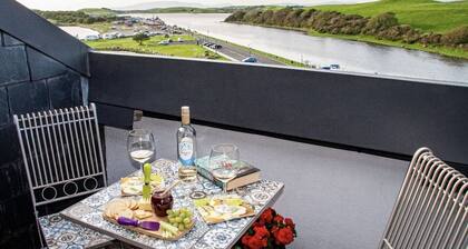 Ocean View Penthouse, The Harbour Mill, Westport