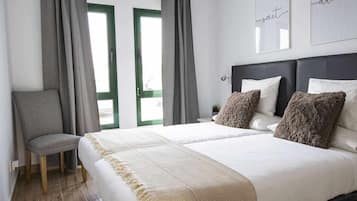 1 bedroom, iron/ironing board, travel cot, WiFi