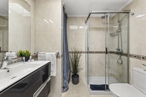 Hiustenkuivaaja, pyyhkeet