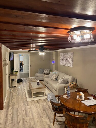 Trail-Side Suite
