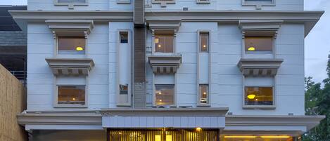 Fachada da propriedade