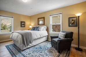 4 Schlafzimmer, Bügeleisen/Bügelbrett, Reisekinderbett, WLAN