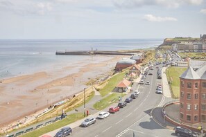 Beach - Host & Stay | Sea View @ 44 (Whitby)