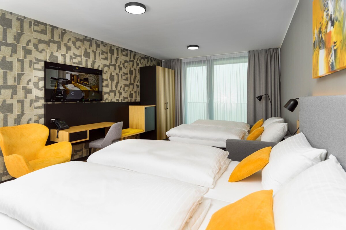 Family Room, 2 Single Beds, Accessible, Balcony (with Sofabed) | Free minibar, in-room safe, desk, laptop workspace