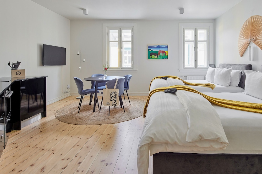 Thingholt Apartments from Center Hotels