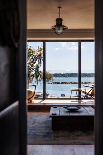 Candle Island View - Harbour Views