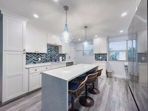 Unclassified image, 4 of 34, button - Magnificent View of the Gulf from Rooftop Deck (St. Pete Beach)