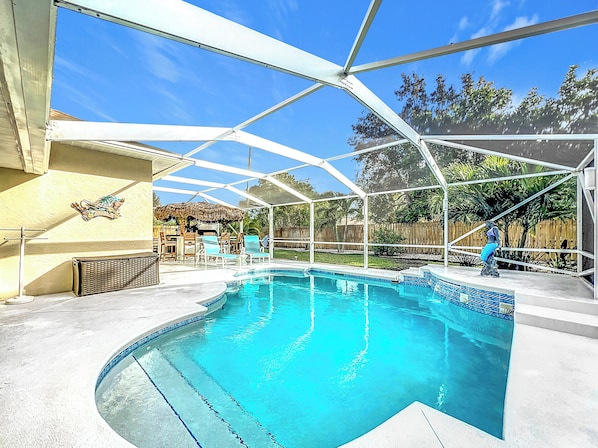 Outdoor pool, a heated pool