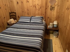 2 bedrooms, free WiFi, bed sheets - Cozy cottage (Lunenburg)