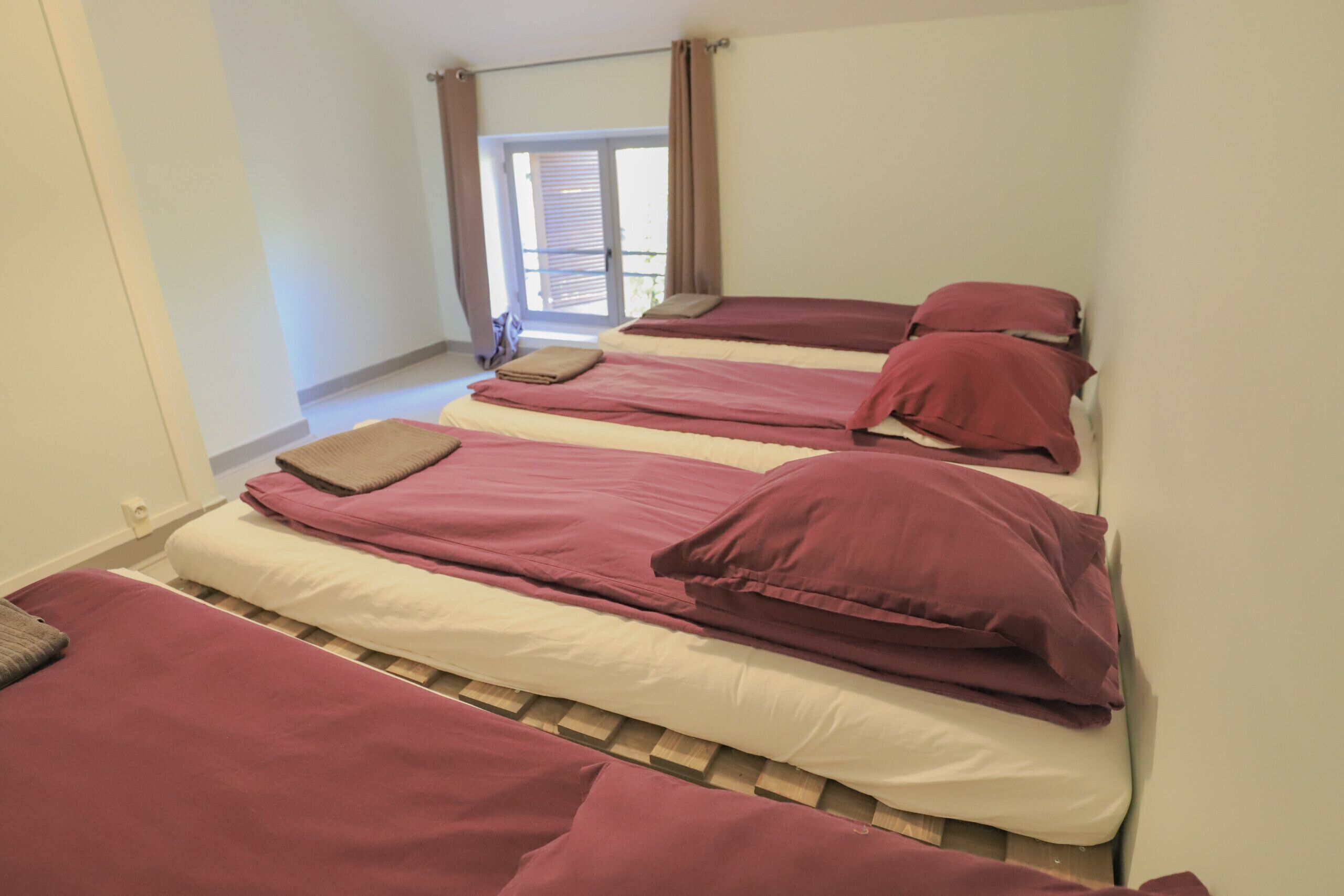 7 dormitorios y Internet