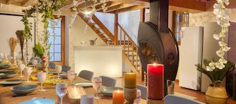 So Villa Gaudiniere (89) - Heated pool - Foot - 2h Paris - 30p.