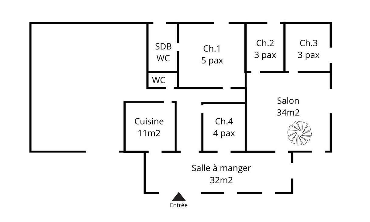 Un plan d’étage d’hôtel comprenant une kitchenette, une chambre pour 5 personnes, des chambres pour 3 personnes, une chambre pour 4 personnes, un salon de 34 m², un coin repas de 32 m² et des toilettes.