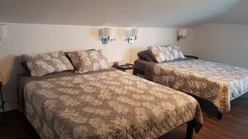 1 habitación, tabla de planchar con plancha, wifi gratis y ropa de cama