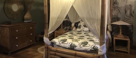 5 chambres, fer et planche à repasser, lit parapluie, Wi-Fi gratuit