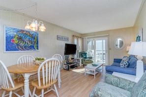 Condo, 2 Bedrooms, Balcony, Partial Ocean View (208) | Exterior