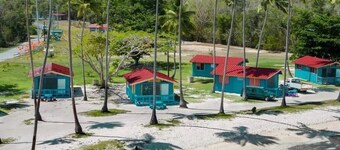 2 bedroom Villa with Pool and Stunning Ocean Views.