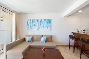 Interior detail - La Vista Azul Modern Condo Ocean Views (Providenciales)