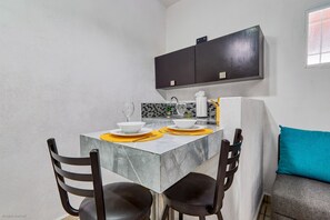 Dining - Casa Leon Puerto Vallarta (Puerto Vallarta)