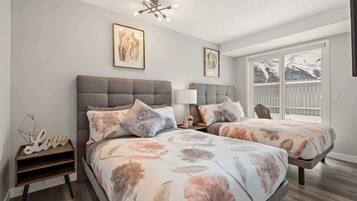 2 chambres, fer et planche à repasser, lit parapluie, Wi-Fi