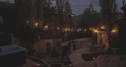 Moonlight Mountain Lodge