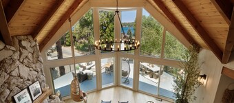 Modern Chalet w/Lakeview + Hot Tub -@TrinityHomeLA 4300+sq ft