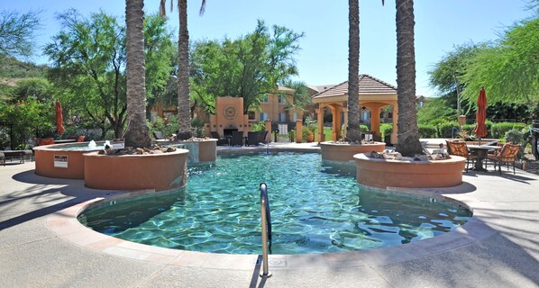 Outdoor pool, a heated pool