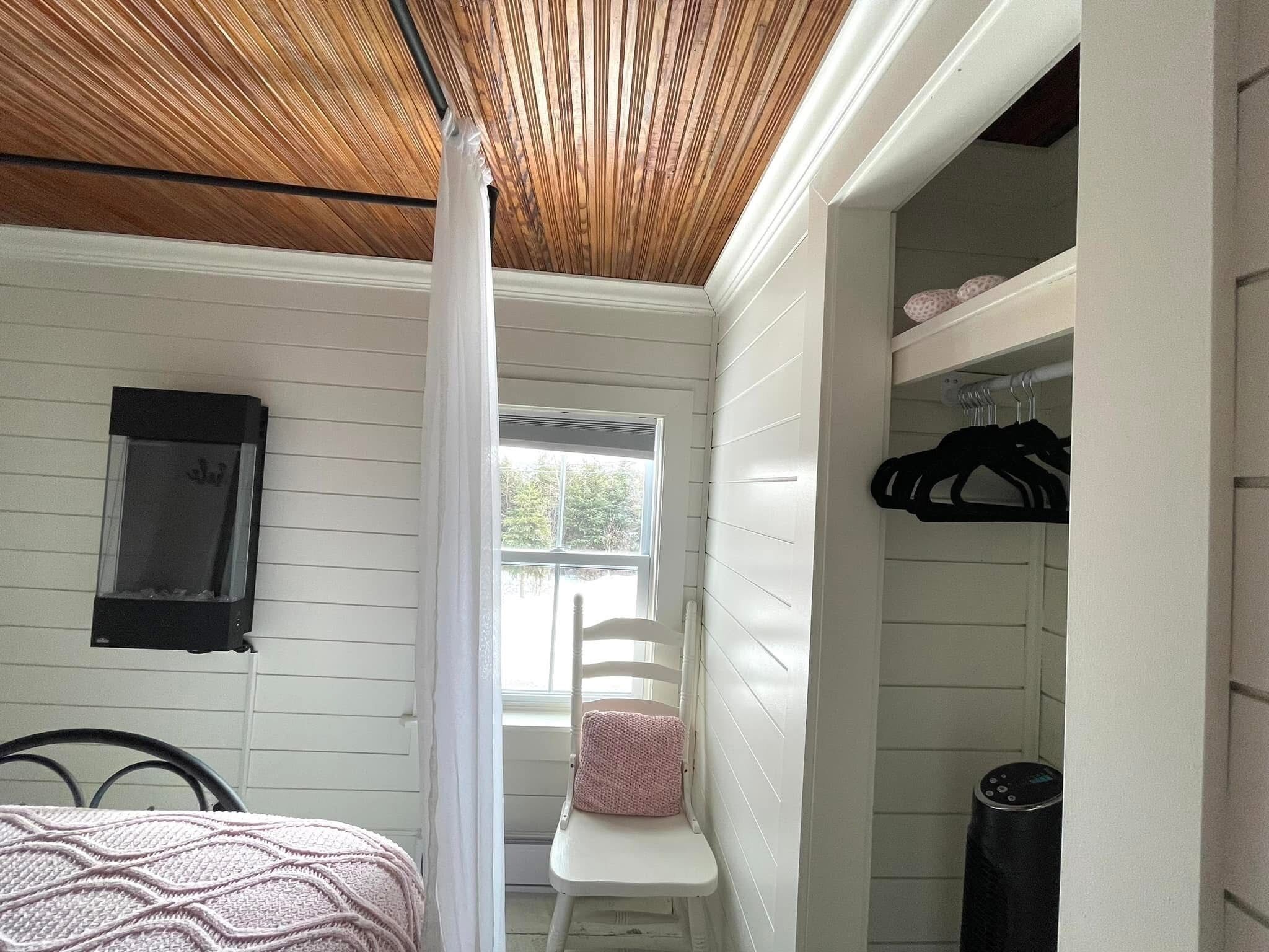 3 dormitorios, tabla de planchar con plancha, wifi gratis y ropa de cama