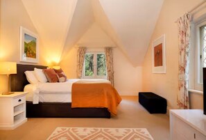 3 soverom, skrivebord, strykejern/-brett og wi-fi