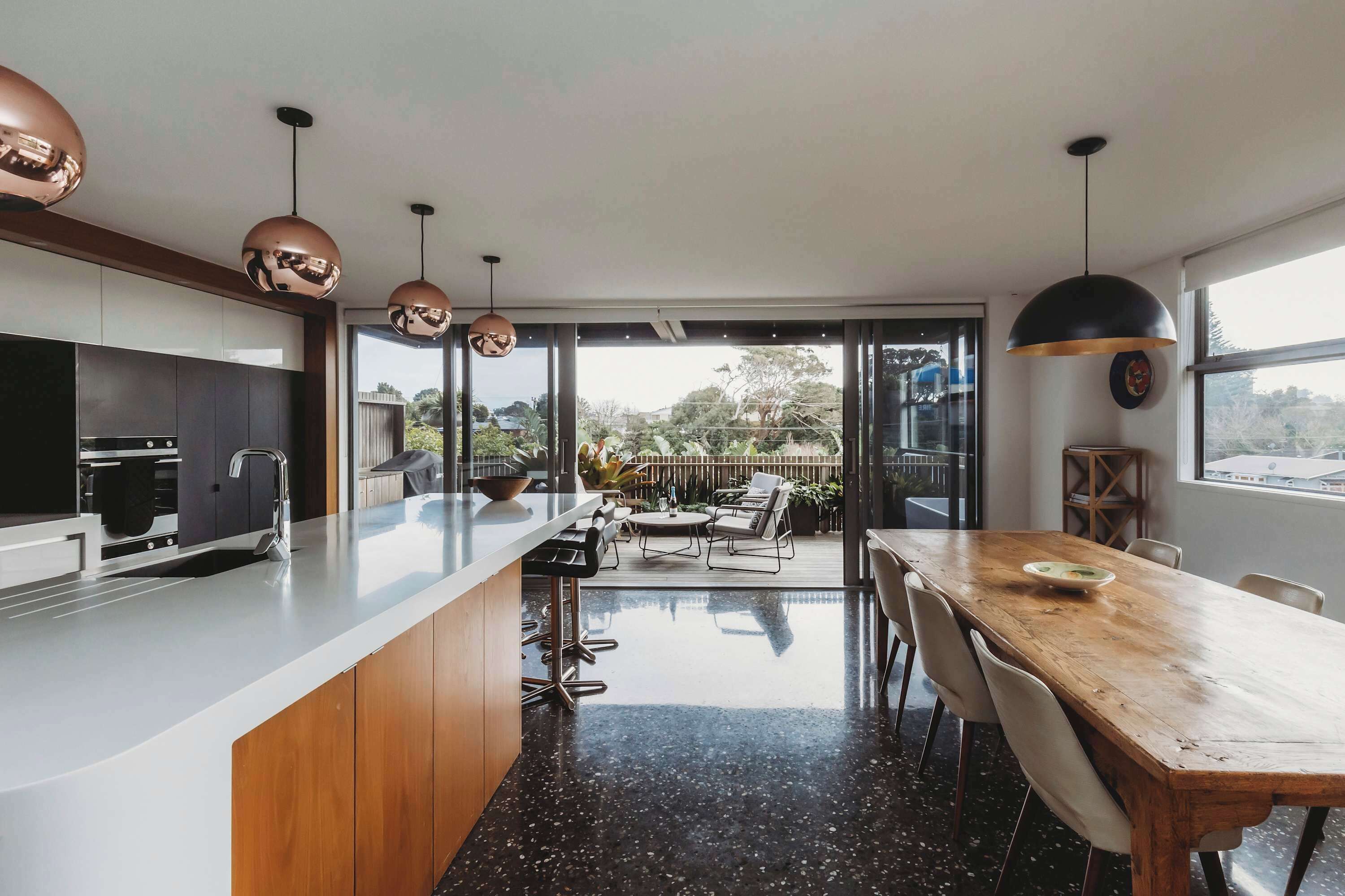 Refrigerador, microondas, horno y lavavajillas 