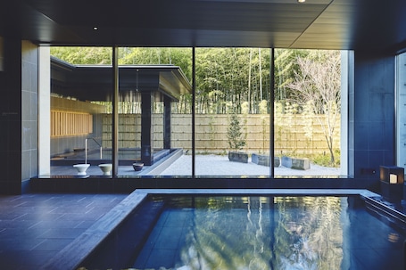 Public bath. Hotel Indigo Inuyama Urakuen Garden by IHG