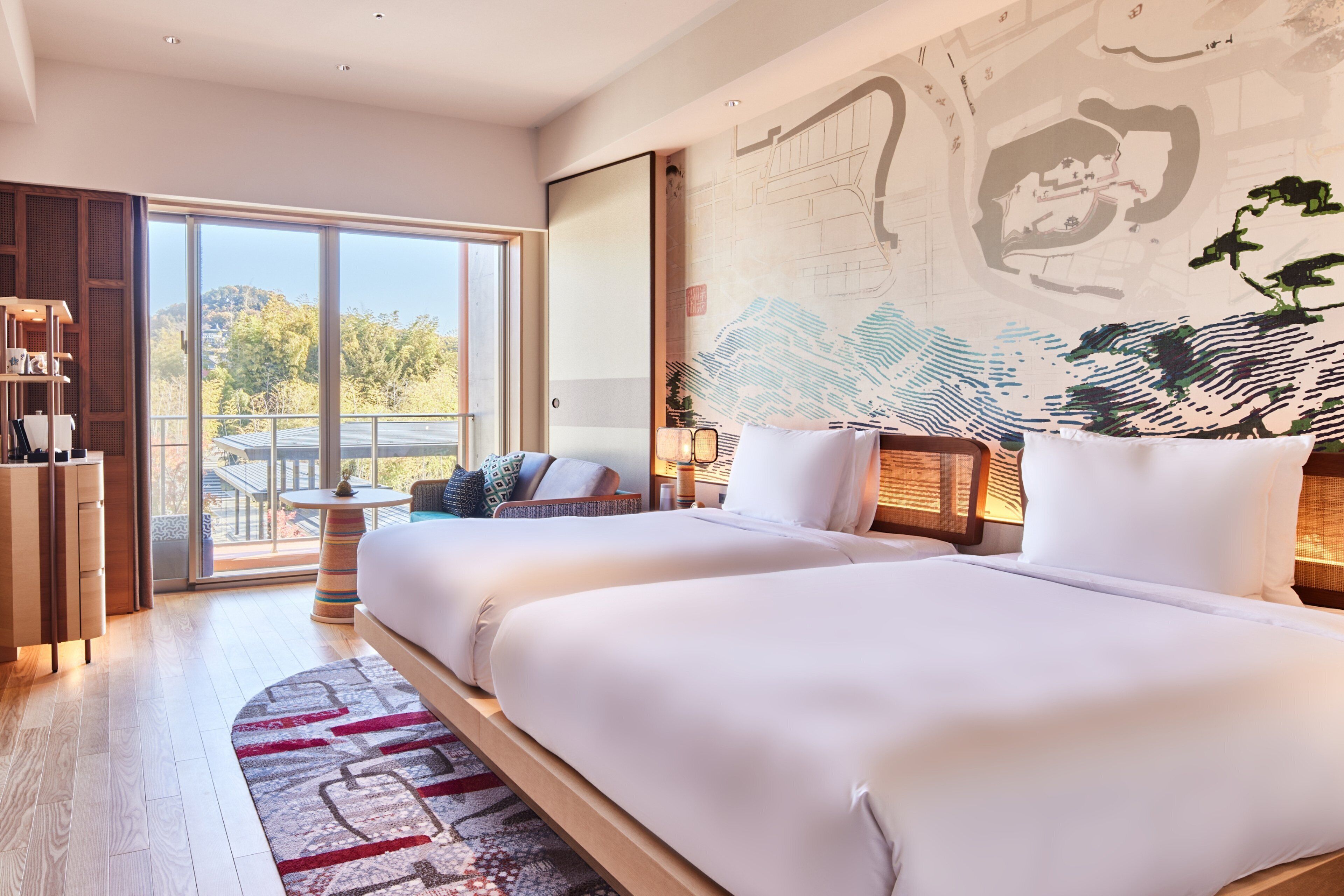 Down comforters, minibar, in-room safe, desk