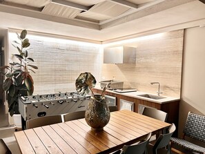 Dining - Villa Olympia - Pool Sea View Mountains Lake Nature Sleeps 8 Air Con Wi-Fi (Toscana)