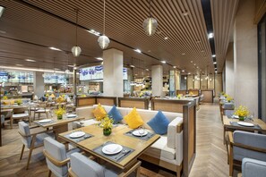 Restaurant - voco Thousand Island Lake by IHG (Hangzhou)