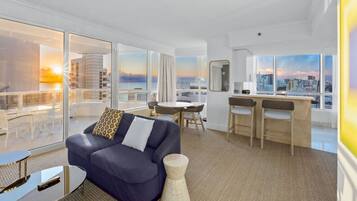 Fernseher, Videospiele, Stereoanlage