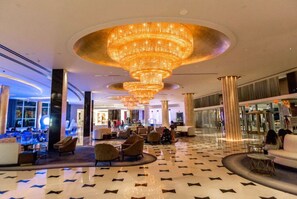 Lobby - Fontainebleau Renovated Ocean View 1BR Suite, fits 6! (Miami Beach)