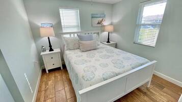 2 bedrooms, iron/ironing board, travel crib, free WiFi