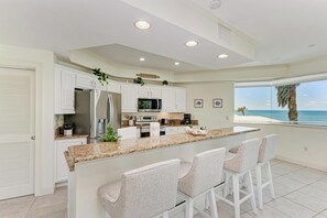 Fridge, microwave, oven, stovetop - 3 Bedroom- Beachfront Condo with Amazing Sunset Views of the Gulf (Englewood)