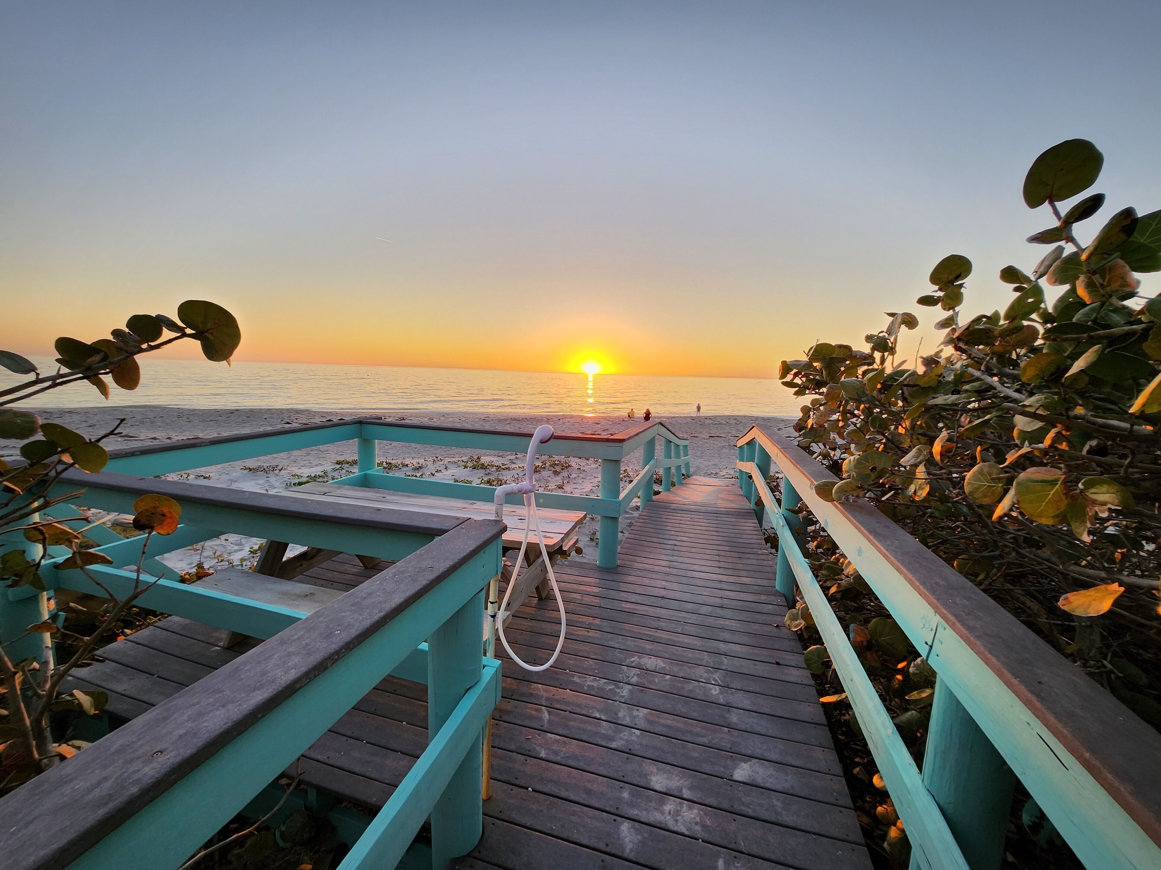 Large Beach Side Townhouse Condo with views of Gulf. Steps to the beach!