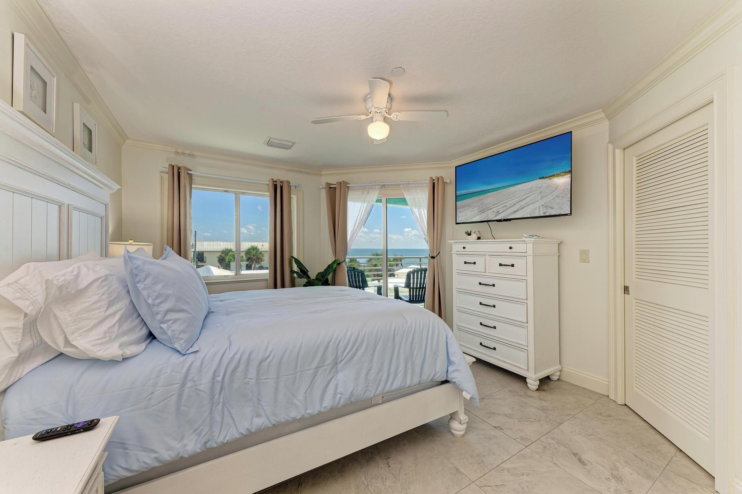 3 habitaciones, escritorio, tabla de planchar con plancha y wifi gratis 