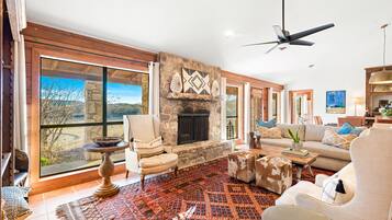 Smart TV, fireplace, books