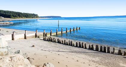 Wonderful Waterfront Escape w/ an Indoor Hot Tub, Furnished Deck, & Great Views