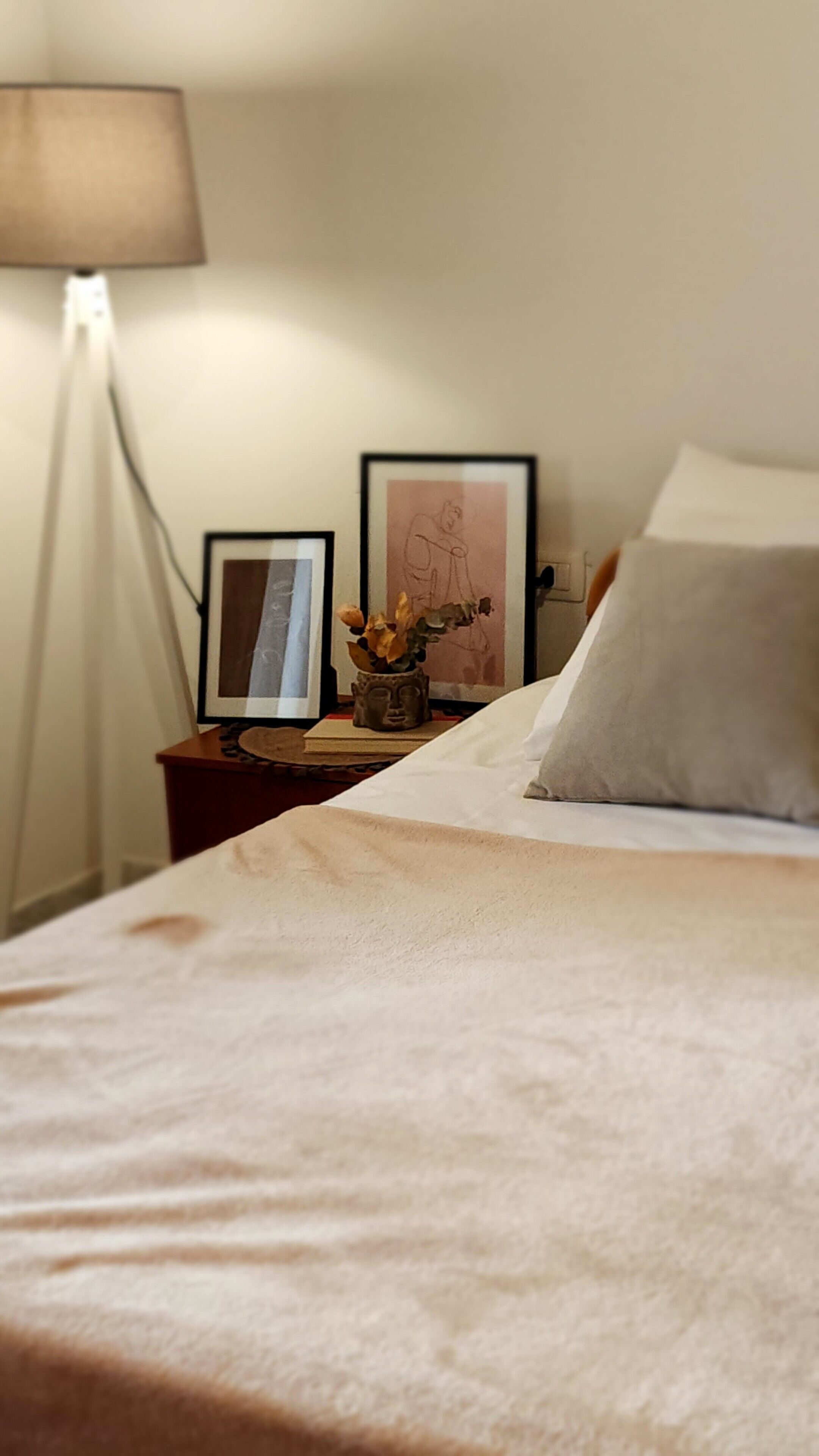 2 عدّة غرف نوم ومكتب ومكواة/لوح كي وواي فاي مجانًا