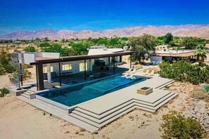 Pool - Salt Water Pool+Spa/BBQ/Swim-Up Bar/Misters/Views (Indio Hills)