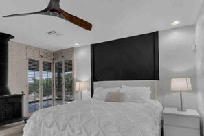 7 bedrooms, desk, iron/ironing board, free WiFi