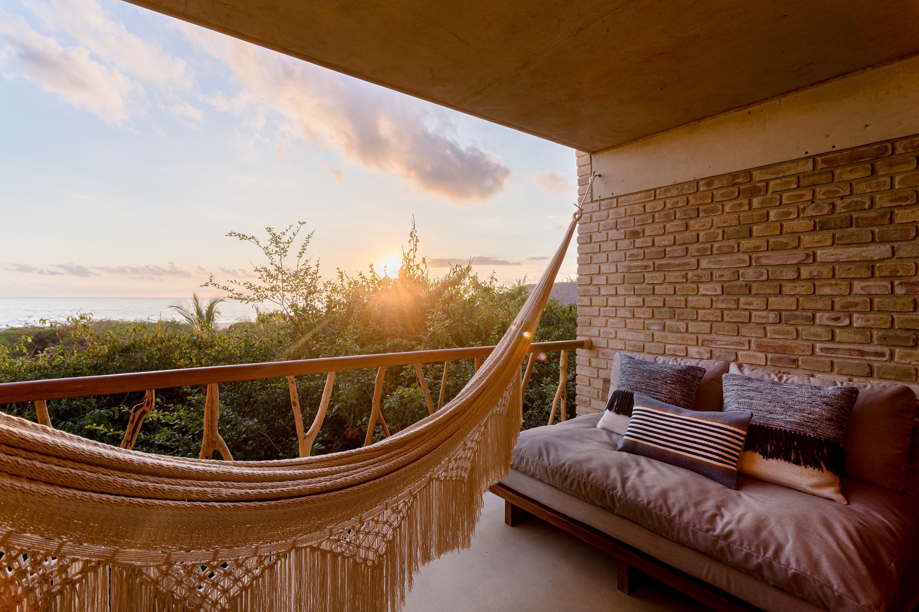 Panoraamahuone | Minibaari, työpöytä, kannettavalle tietokoneelle sopiva työtila