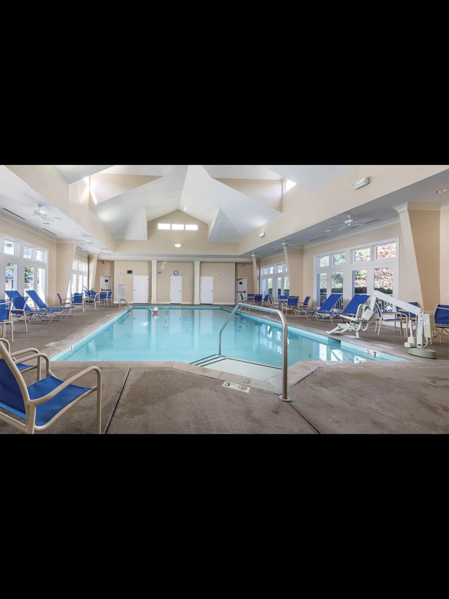 Indoor pool, outdoor pool